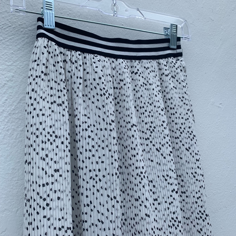 ANTHROPOLOGIE BRAND HAZEL A LINE PLEATED SKIRT SM